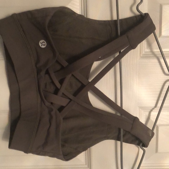 Lululemon free to be elevated bra - Picture 2 of 5